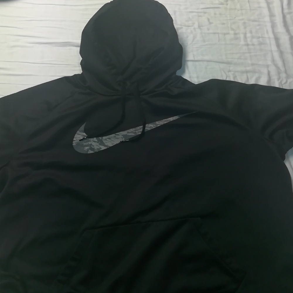 Dri Fit Nike Pullover hoodie